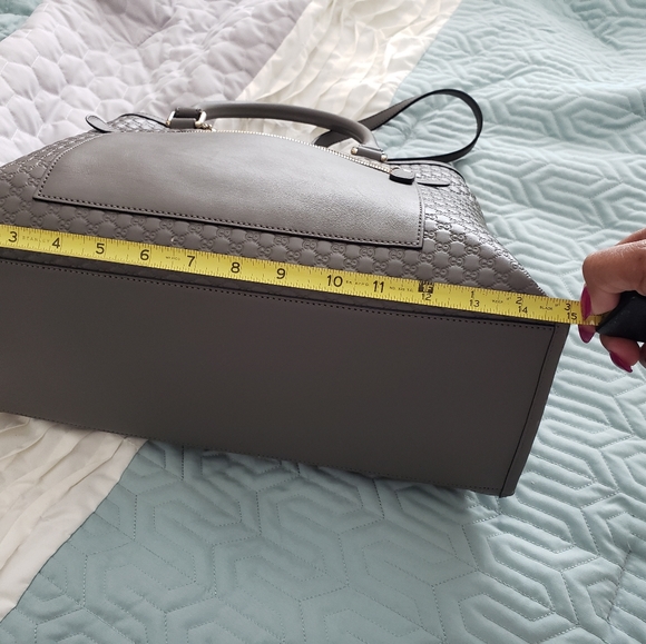 Gucci - Picture 3 of 11